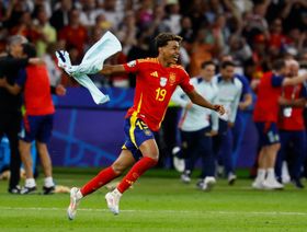 بجانب إسبانيا.. لامين يامال يمكنه اللعب لمنتخب آخر