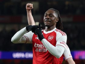 ضربة موجعة لأرسنال بالكشف عن مدة غياب إيزي