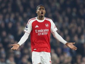 رغم استدعاء إسبانيا.. مدافع أرسنال موسكيرا قد يمثل كولومبيا في كأس العالم