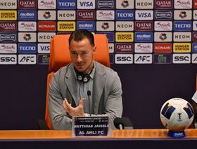 يايسله: الأهلي سيستغل وجود 12 لاعباً أجنبياً أمام الهلال