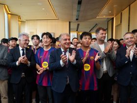 بعد صفقة الكونغو.. برشلونة يستهدف كوريا الجنوبية لملء خزائنه