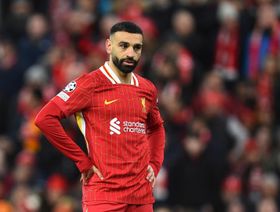 هل يعيد التاريخ نفسه في ظل تراجع كارثي في أداء محمد صلاح؟