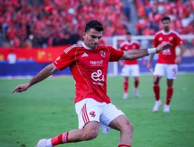 زيزو يقود الأهلي إلى صدارة الدوري المصري بالفوز على الاتحاد
