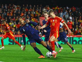 رحلة عذاب داني أولمو مستمرة.. 11 إصابة في 5 مواسم