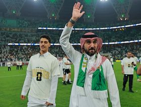 وزير الرياضة السعودي يحتفي بتأهل الأخضر إلى كأس العالم 2026