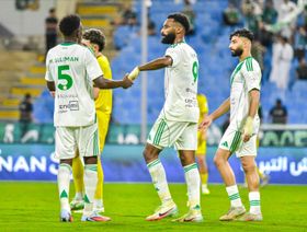 شاهد.. الأهلي يتعافى من صدمة بيراميدز بقفاز ميندي ولدغة البريكان أمام الحزم