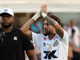 نيمار محبط بعد تأكد غيابه عن مواجهة سانتوس ضد ميراسول