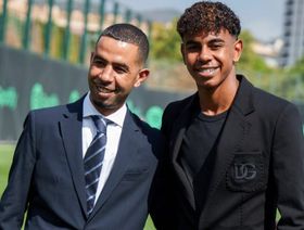 لامين يامال يسترجع حادث طعن والده وهجرة العائلة من المغرب بعد معاناة