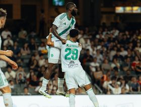 شاهد.. الأهلي يتأهل لنهائي السوبر السعودي بمهرجان أهداف في القادسية