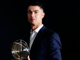 كريستيانو رونالدو يرفض الاعتزال قبل الهدف 1000 ويشرح السبب