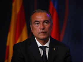 برشلونة يلوّح بشكوى رسمية ضد التحكيم أمام أتلتيكو مدريد