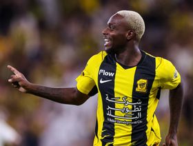 شاهد.. الاتحاد يُباغت النصر بثنائية إيلينيكينا المبكرة في كلاسيكو دوري روشن