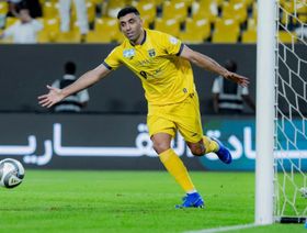 شاهد.. حمد الله يعادل رقماً تاريخياً في الدوري السعودي ويهدد السومة