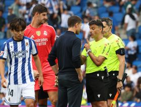 ألونسو: الحكم شرح سبب طرد هويسن لكنه لم يقنعني