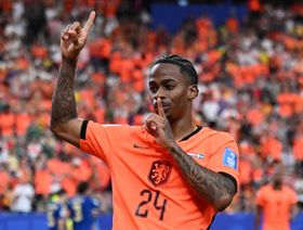 الهلال السعودي يخطف مفاجأة المونديال سمرفيل من كبار أوروبا