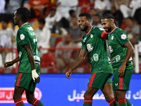 شاهد.. الغنام يساهم بـ3 أهداف في فوز الاتفاق على ضمك بالدوري السعودي