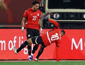 شاهد.. مصر تصعق كوت ديفوار بهدفي عمر مرموش وربيعة في الشوط الأول