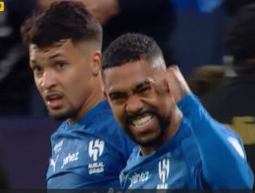 ملخص وأهداف مباراة الهلال والخليج (3-2) بدوري روشن السعودي