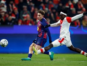 شاهد.. برشلونة ينعش آماله الأوروبية بفوز مثير على سلافيا براغ