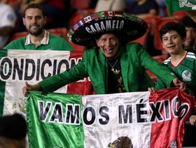 صدمة.. مسلحون يقتلون 11 شخصاً في ملعب كرة قدم بالمكسيك