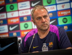 فليك: فوجئت بما يحدث في ريال مدريد لكنه ليس برشلونة