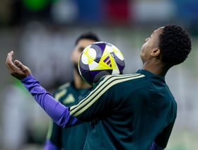 مراد هوساوي لاعب السعودية: نريد حسم مواجهة الأردن في الوقت الأصلي