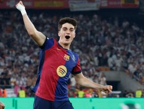 ترقباً لوصول راشفورد.. باو فيكتور يرحل عن زحام هجوم برشلونة