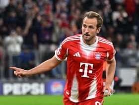 كين يحتفل ببداية بايرن القوية وينضم إلى رونالدو ونيمار