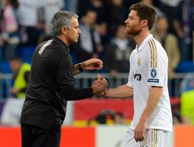 كل الطرق تؤدي إلى مورينيو.. ريال مدريد في اتصالات مباشرة مع المدرب الاستثنائي