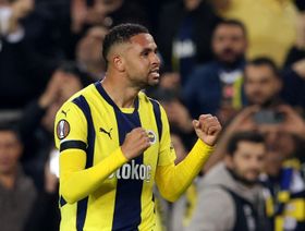 زميل رونالدو الجديد؟.. "عرض ضخم" من النصر للتعاقد مع النصيري