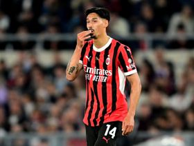 تيجاني ريندرز لاعب ميلان على أعتاب مانشستر سيتي