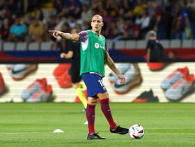 برشلونة يفسخ عقد لاعبه أوريول روميو بالتراضي