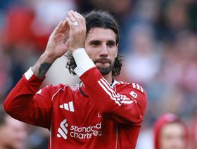 ليفربول يُحطم "ملل أرسنال" ويُسجل للمباراة 37 توالياً