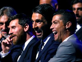 أكثر 10 لاعبين مشاركة في كأس العالم.. رونالدو لن يجتاز ميسي؟