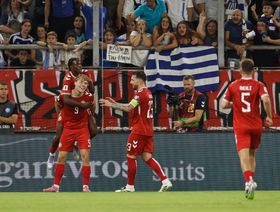 الدنمارك تُسقط اليونان في تصفيات كأس العالم 2026