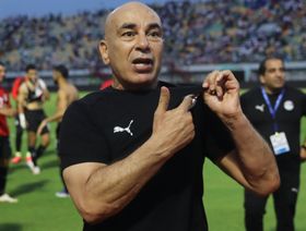 العلاقة بين حسام حسن ولاعبي منتخب مصر "وصلت إلى طريق مسدود"