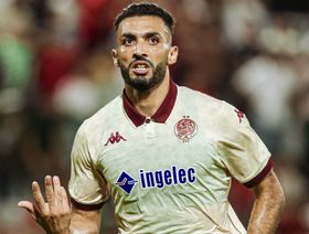 الوداد يعتلي صدارة الدوري المغربي وتعادل مُحبط للرجاء