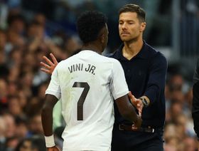 "فينيسيوس جونيور خط أحمر".. ريال مدريد يُحذر تشابي ألونسو