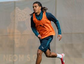 الهلال يعلن عن ضم الفرنسي سايمون بوابري من نيوم