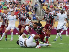فلومينينسي يتقدم بالشوط الأول و"VAR" يحرم الهلال من ركلة جزاء