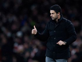 أرتيتا يتغنى بأرسنال ويرفض الحديث عن لقب دوري الأبطال