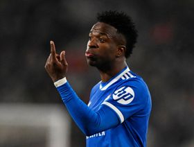 ألباسيتي يدين بشدة الاساءات العنصرية ضد فينيسيوس