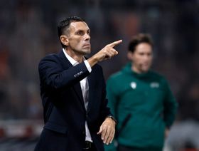 "مفاوضات متقدمة" بين منتخب الجزائر والأوروغواياني بويت