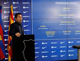 كيف أفلت "درو" من "قبضة ديكو" في برشلونة؟