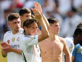 لوكا مودريتش يصل إيطاليا خلال ساعات لإتمام انتقاله إلى ميلان