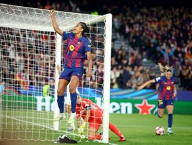 سيدات برشلونة يمزقن شباك ريال مدريد بسداسية جديدة في دوري الأبطال