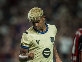 يامال: التسجيل بالقميص رقم 10 مع برشلونة حلم راودني منذ صغري