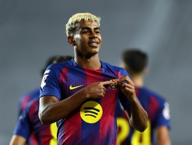 لامين يامال يقتحم قائمة فوربس للاعبين الأعلى أجراً في 2025