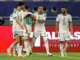 شاهد.. الجزائر تسحق البحرين وتقترب من التأهل بكأس العرب