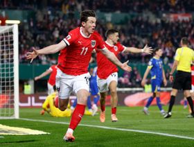 النمسا تعود لكأس العالم بعد غياب 28 عاماً بتعادلها مع البوسنة